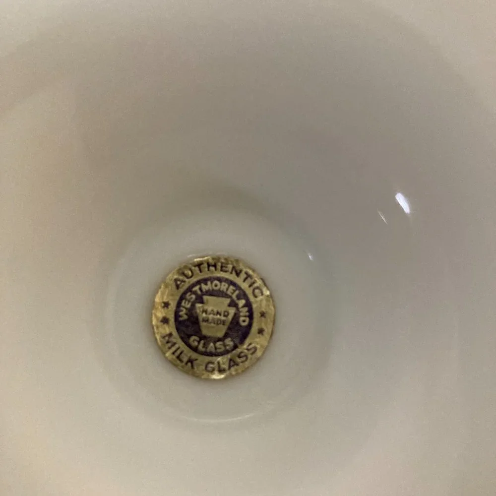 Vintage Milk Glass Pitcher Westmoreland 9" Vines Grape - Picture 6 of 6